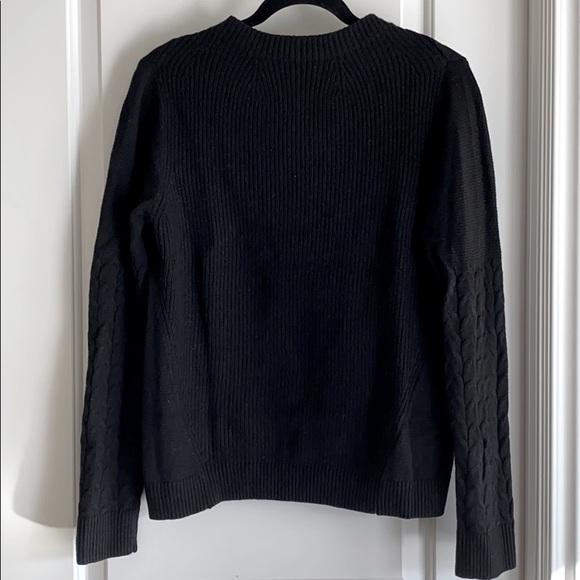 Banana Republic ⭐️2/$25⭐️ knit sweater - Picture 1 of 7